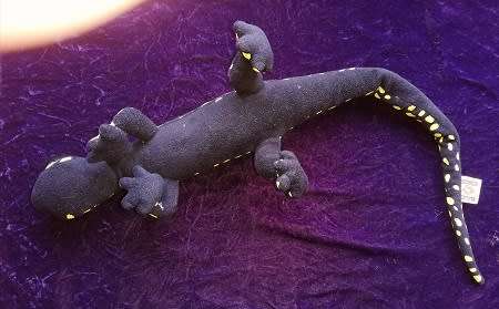 Nature Planet.  Bongoland S Gecko Ocellated Velvet.  Black and Yellow.  60cm.