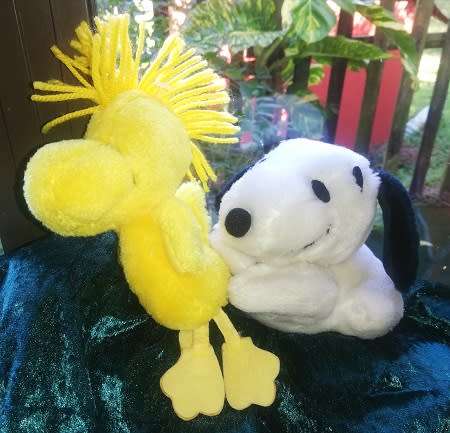 Snoopy and Woodstock!  2x United Feature Syndicat Inc. Vintage Toys.  Bargain!