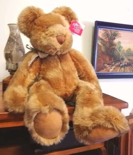 Russ Berrie Thatcher Bear - Item no 23157. Golden Large Bear! 50cm.
