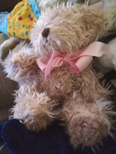 Vintage Russ Berrie - Radcliffe! Collectable from bears from the past! Item 3283.