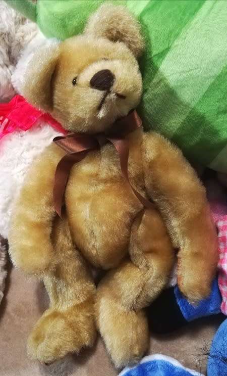 Vintage Russ Berrie Blair Bear. Old Fashioned, Antique Styled Bear! Fully Jointed!