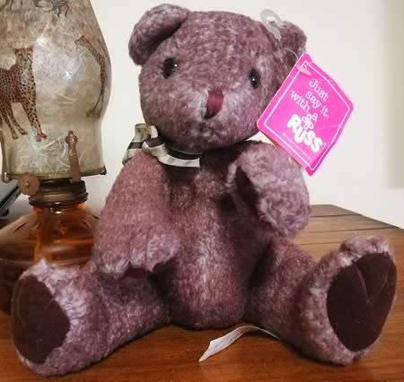 Russ Berrie - Maxwell!  Unusual Russ Luv-Pet!  Item no 3665.  22cm.