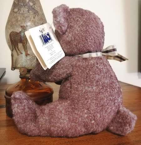 Russ Berrie - Maxwell!  Unusual Russ Luv-Pet!  Item no 3665.  22cm.