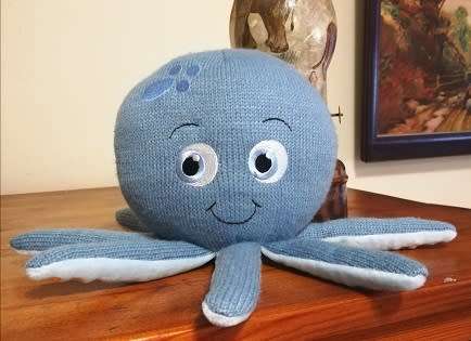 'Olly Awesome' Supremia AG Soft Toy. Big eyed, super soft Octopus!