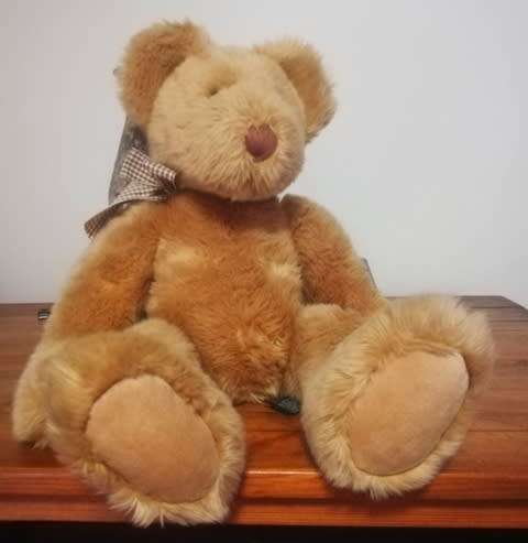 Russ Berrie Thatcher Bear - Item no 23157. Golden Gorgeous Bear! 50cm.