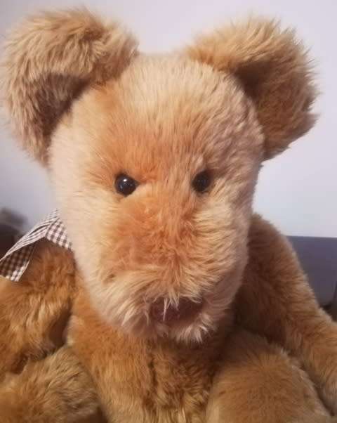 Russ Berrie Thatcher Bear - Item no 23157. Golden Gorgeous Bear! 50cm.