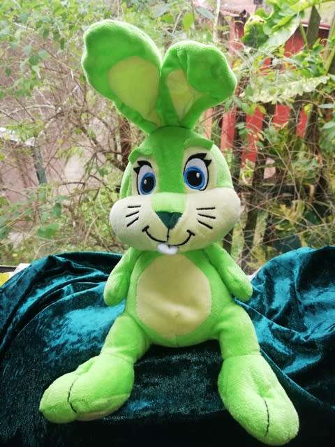 Hoppity the Green Bunny - Migros/Frey super soft toy! 35cm.