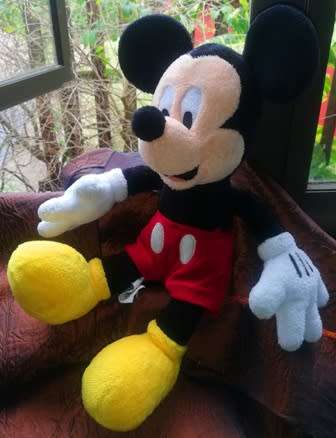 TY Disney's Cute Mickey Mouse! Disneyland Resort Paris. 30cm.