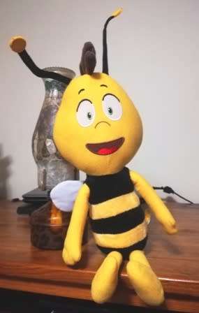 Willy the Bee, Maya's Friend!  Play-by-Play 2013.  Plush toy!  45cm.