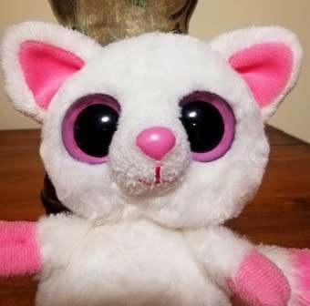 Yoohoo & Friends Pammee the 'Fennec Fox' Beanie Boo Plush Toy. 15cm.