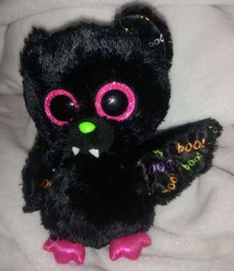 TY Dart the Funky Bat! A Beanie Boo Plush Soft Toy.  18cm.