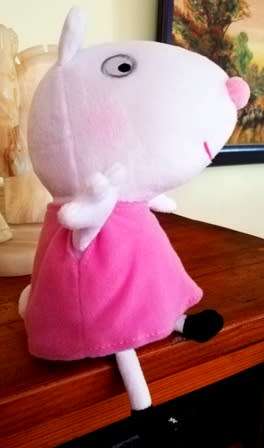 TY Peppa Wutz Pig "Suzy Sheep" Plush Toy. 20cm.