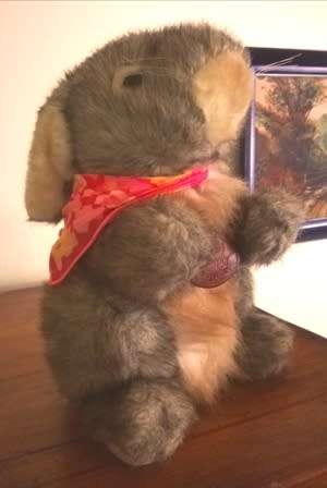 Rare Vintage `The Old Classics By Fine Toy Co.` A Beautiful, Plush Bunny Rabbit! 34cm.