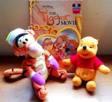 Tigger, Pooh and The Tigger Movie Little Booklet!