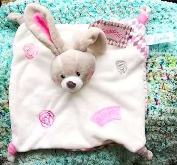 Baby`s Bunny Plush Baby Graffitis with Tags. Comfort/Toy Blanket. 25cm.