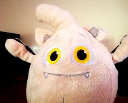 The Misfits Gang.  Guz the Garlic Vampire plush soft toy. 30cm.