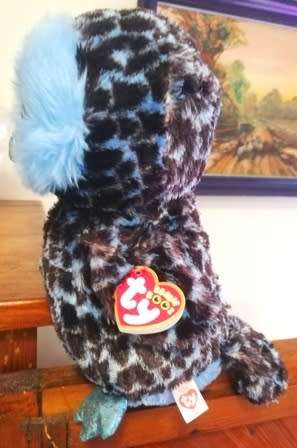 Ty Silk. Yago the Beanie Boo Barn Owl. Blue Glitter Eyes and Tags! 2017. 25cm.