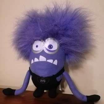 Despicable Me 2 - Evil Two Eyed, Purple Minion. 28cm.