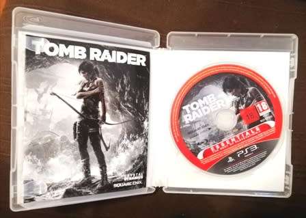 PS3 - Essentials. Tomb Raider. A Survivor is Born!
