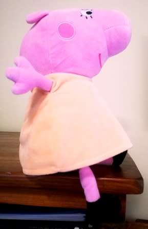 A beautiful Peppa Pig. Large plush soft toy. 33cm.  Special price!