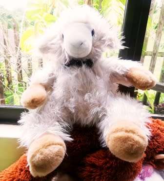 A beautiful, Vintage Bobbl plush Sheep Lamb by Ingrid Stanger. 30cm.