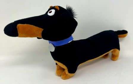 TY Beanie. Buddy the Dachshund, Weenie Soft Toy. Secret Life of Pets. 30cm.