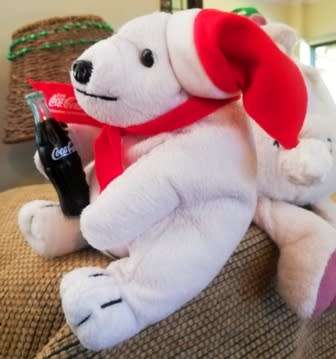 Rare Burger King Coca-Cola Christmas Bear with Scarf, Hat and Coca-Cola Bottle! 15cm.