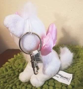Marie Disney`s Aristocat. Soft Toy Keychain. Disneyland Paris Exclusive. 13cm.