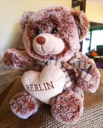 Plush, Little Bear with Berlin Heart. 20cm.