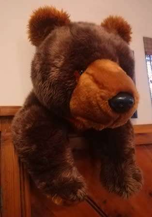 A beautiful, floppy, big brown Bear named Brownie. A Keel plush toy. 40cm.