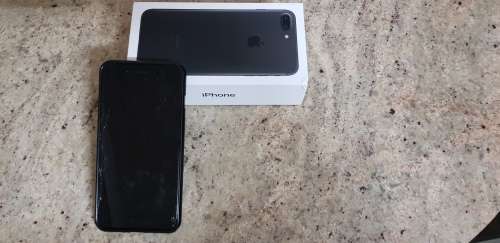 Apple iPhone 7 Plus 32GB LTE - Black - Minor Screen Crack & Phone 100% Working Condition