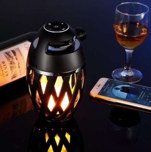 ASTHETIC FLAME BLUETOOTH SPEAKER !!(LED COLOR CHANGING LIGHT)(SEE DESCRIPTION!!)