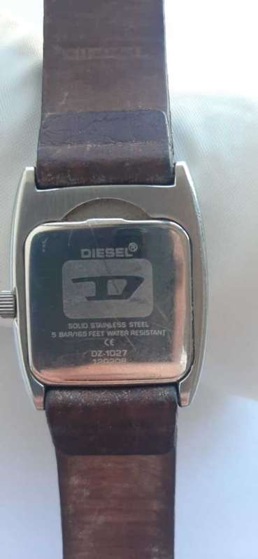 GENUINE DIESEL LADIES WATCH SOLID STAINLESS STEEL!! WITH NEW SWISS BATTERY!!