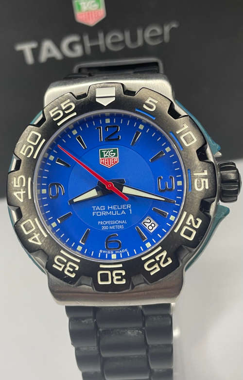 TAG HEUER FORMULA 1 IN PRESTINE CONDITION