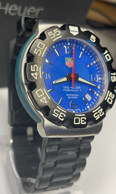 TAG HEUER FORMULA 1 IN PRESTINE CONDITION