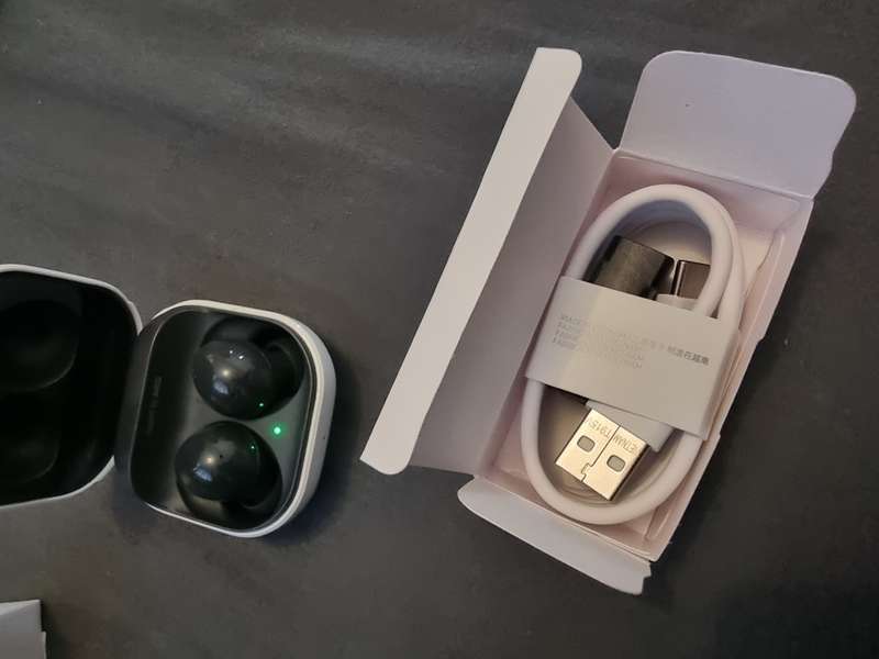 SAMSUNG GALAXY BUD2 *ORIGINAL*