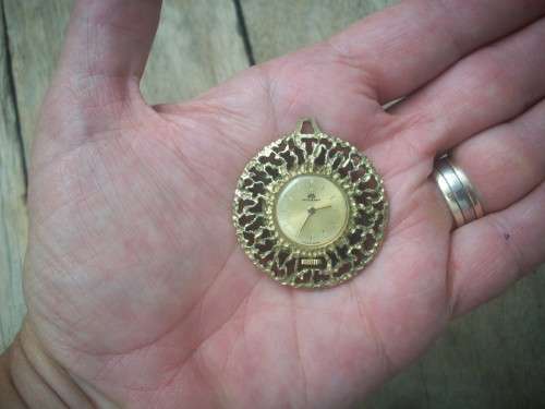 Bucherer ladies pendant watch.....perfect working order....