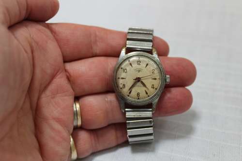 FOR troonill ONLY - Rotary - vintage.....runs smoothly!