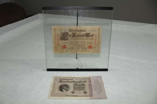 Reichsbanknote  x 2 - 100 000 Mark 1923 and 1910 1000 Mark (in frame!)