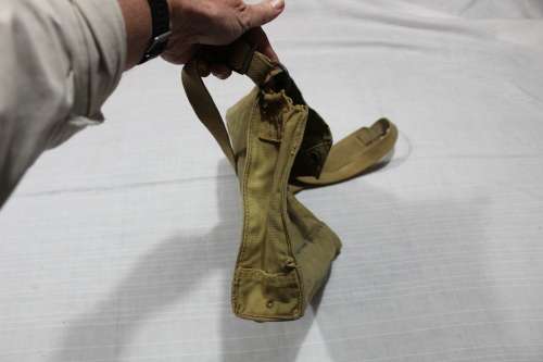 WW2 British gas mask MKVII Respirator Sling Bag