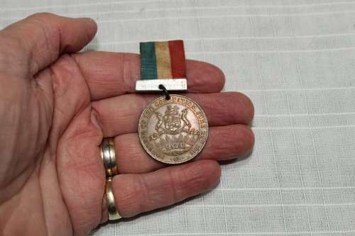 Natal Coronation medallion - note it's the EARLY one - 1911!!