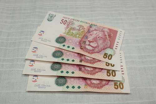 R 50 notes - uncirculated - sequential