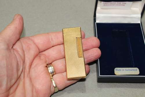 Dunhill Rollagas - original box - excellent condition....see below.....
