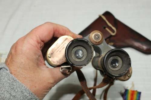 WW1 `bundle` - German, Carl Zeiss Binoculars, Luger holster and a WW1 Victory medal