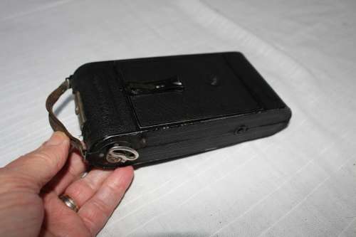 Voigtlander vintage, folding camera - excellent condition!