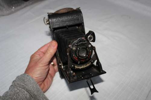 Voigtlander vintage, folding camera - excellent condition!
