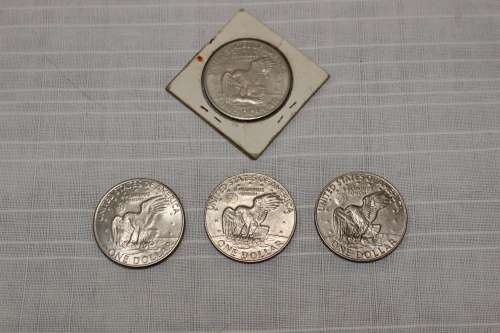 Dollar coins x 4....all for R 100!! See details below....