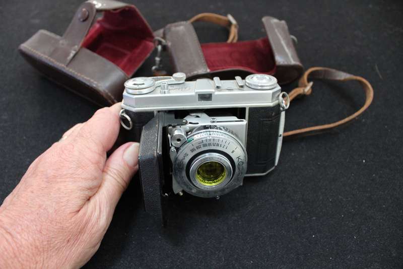 Kodak Retina 1a with leather case - excellent condition.