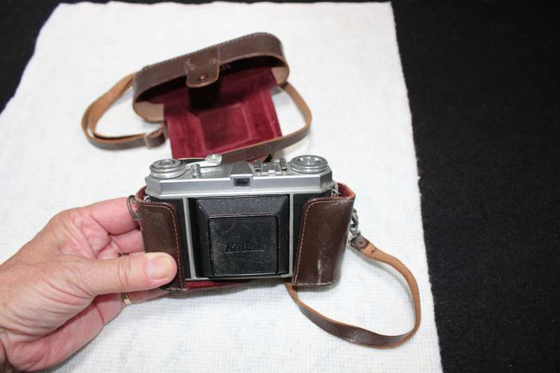 Kodak Retina 1a with leather case - excellent condition.