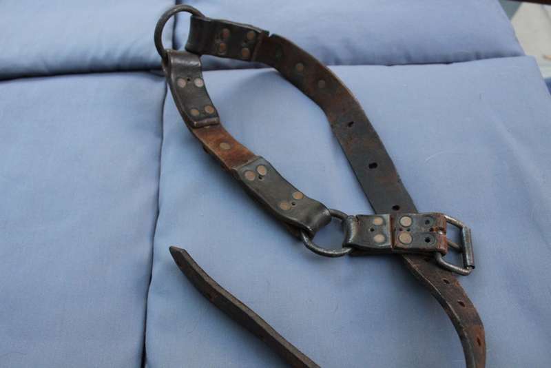 Boer War belt (possibly older?).....see below.....